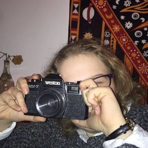 Meet your Posher, Madi